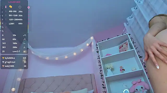 ely cherry18 online show from September 27, 1:35 am