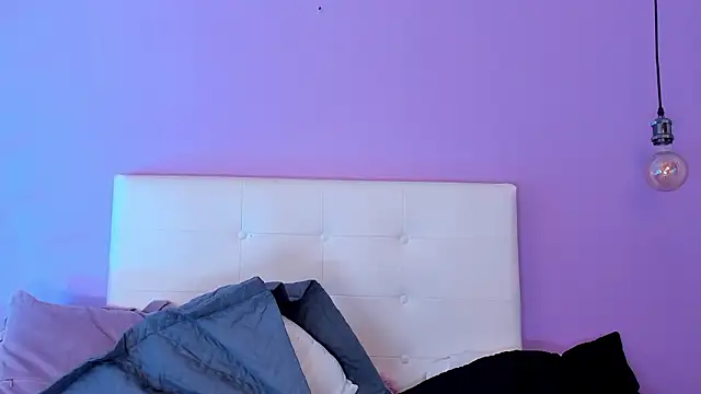 Charlotte11-11 online show from January 7, 7:50 pm