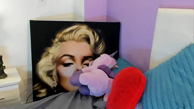 Charlotte11-11 online show from April 8, 3:58 pm