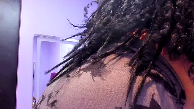 Sofi Fox  online show from September 16, 1:08 pm