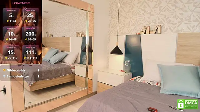 Megansttein  online show from October 9, 7:40 pm