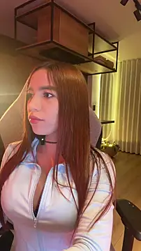 carolynnetrujillo online show from March 28, 3:17 am