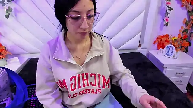 Katty Queen online show from September 27, 7:32 pm