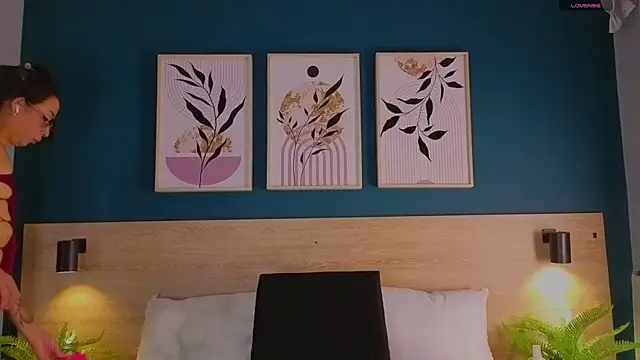 GabyPetit online show from September 20, 8:07 pm