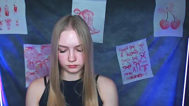 MademoiselleCl online show from February 7, 7:07 pm