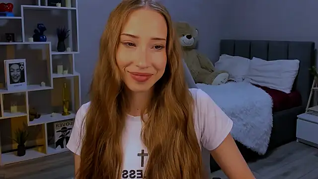 AlexaHarmon online show from November 28, 12:30 pm