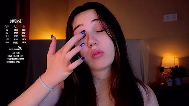 GillianDowdey online show from September 25, 3:16 am