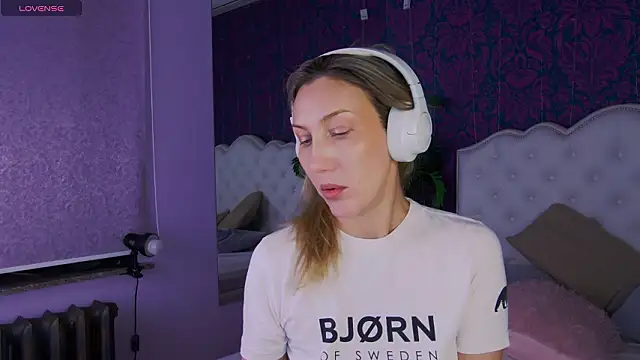 ElizaMayers online show from February 1, 12:59 pm