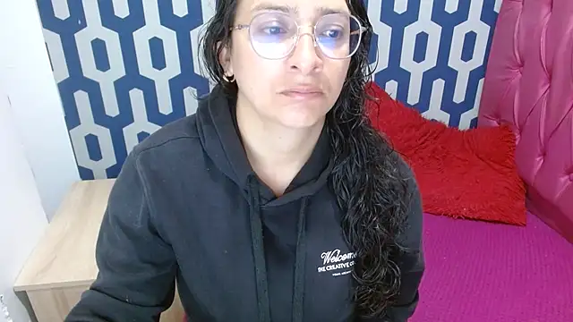 sarax ximena online show from November 10, 9:26 am