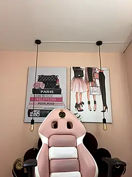 Violetta Suky online show from October 15, 1:14 pm