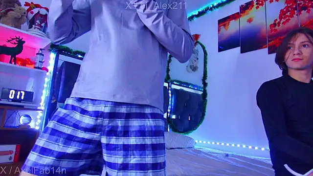 Alex and Fabian online show from December 5, 11:33 am