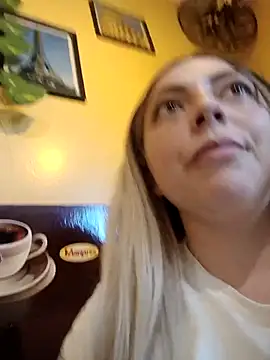 madelaine- online show from October 8, 9:41 pm