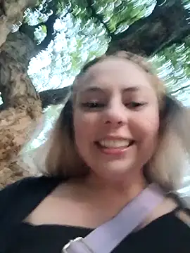 madelaine- online show from September 12, 10:50 pm