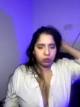 valentina jonnes1 online show from December 17, 7:34 am