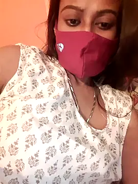 JENIFER PUNE online show from March 2, 12:12 pm