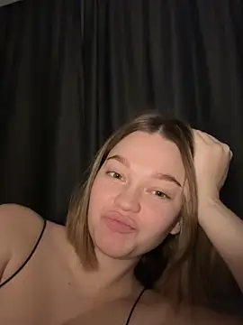 DanaLoved online show from December 14, 7:52 pm