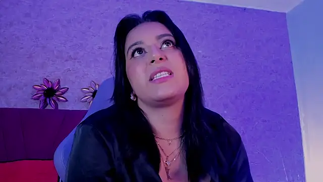 LorenaStevens online show from October 31, 1:51 am