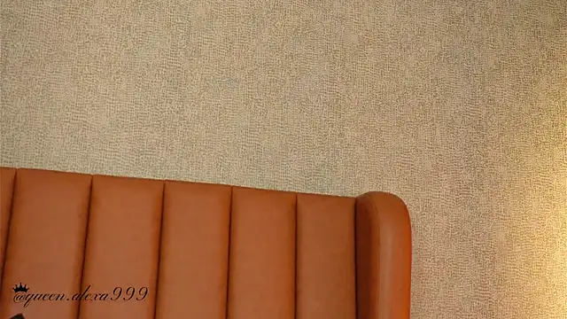 Snapshot of Alexa_Duque34 chatting on October 19, 11:01 am Alexa Duque34 online show from October 19, 11:01 am