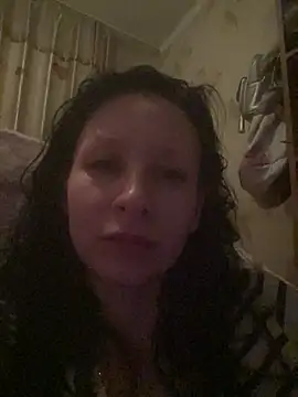 Starry Siren online show from March 11, 8:22 pm