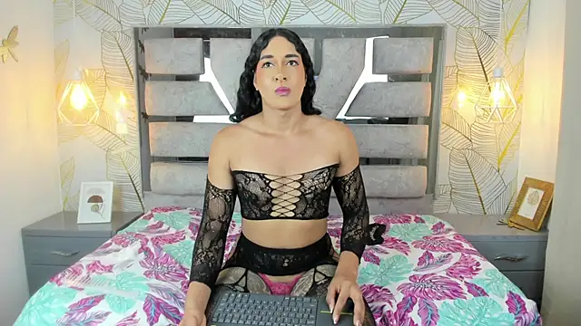 Alison Chan  online show from April 5, 7:24 pm