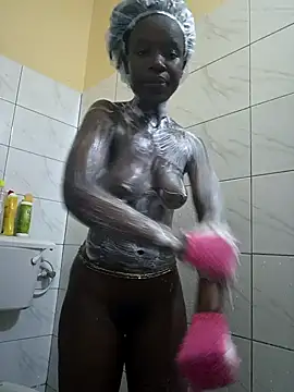 Juicylittle slute online show from October 17, 6:49 am