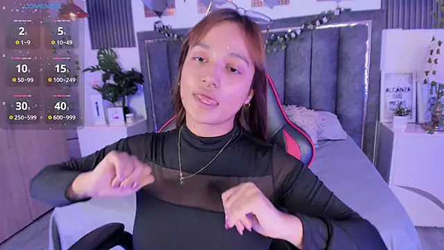 isabela fox online show from September 29, 8:58 pm