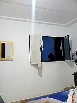 ELISA 90 online show from November 10, 11:22 pm