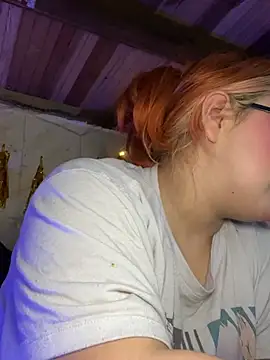 SophiaWeestt99 online show from April 4, 8:02 am