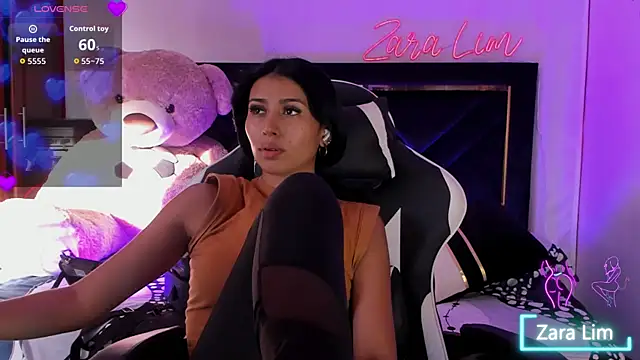 ZaraLim online show from September 13, 9:56 pm