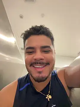 thiagowes online show from April 16, 5:12 pm