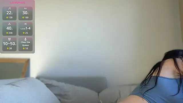 Snapshot of MilkyHoneyLullabies chatting on October 1, 12:54 pm MilkyHoneyLullabies online show from October 1, 12:54 pm