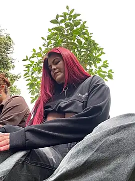 lia moon77 online show from September 16, 6:05 pm