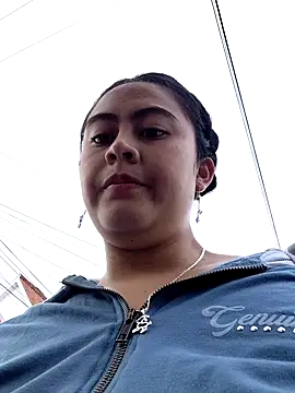 lara moon25 online show from October 20, 8:45 pm