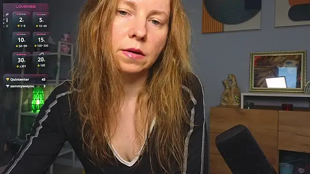 JanePearl online show from June 1, 11:45 am