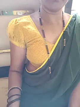 anuradha1432 online show from May 24, 10:36 am
