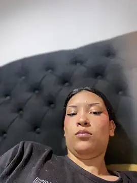 baby lizy online show from March 31, 6:19 pm