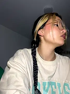 baby lizy online show from September 28, 11:21 pm