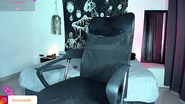 kemmadakii online show from September 11, 8:42 pm