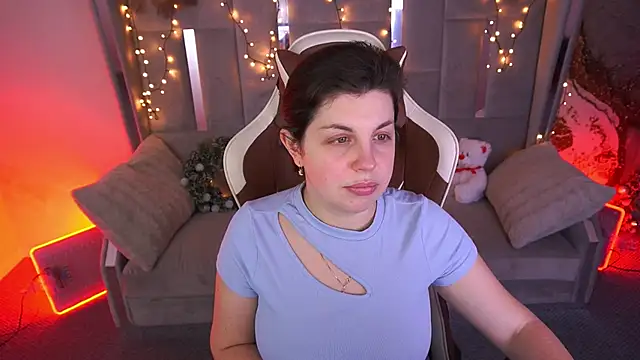 MirandaWong online show from February 7, 6:50 am