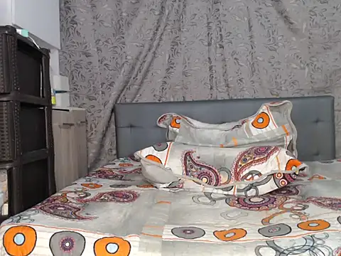 Soe Lara online show from March 19, 5:28 pm