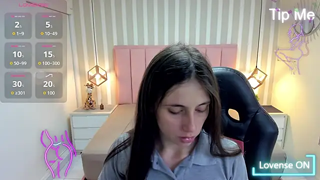 SHARONBLAKE2 online show from September 15, 7:10 pm