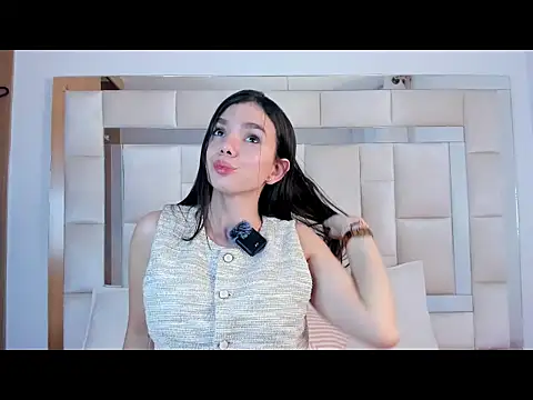 isabella gomez11 online show from January 15, 9:21 pm