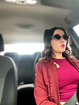 sexfire lalita online show from September 27, 6:04 pm