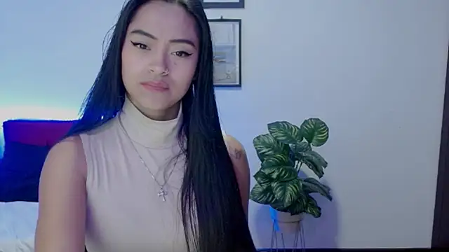 NatalyEscobar lx online show from March 17, 2:21 pm