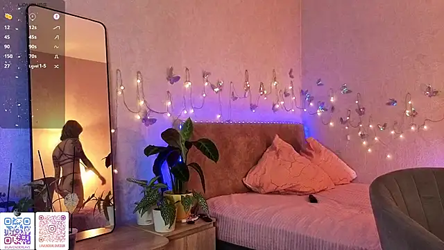 lavenderluxe online show from May 28, 7:56 pm