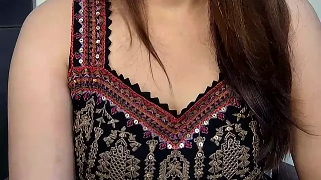 MIss-Naina online show from October 25, 7:16 am