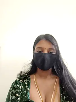 Snapshot of Cuteemoon chatting on October 27, 5:47 am Cuteemoon online show from October 27, 5:47 am