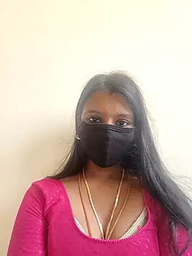 Snapshot of Cuteemoon chatting on October 31, 6:39 am Cuteemoon online show from October 31, 6:39 am