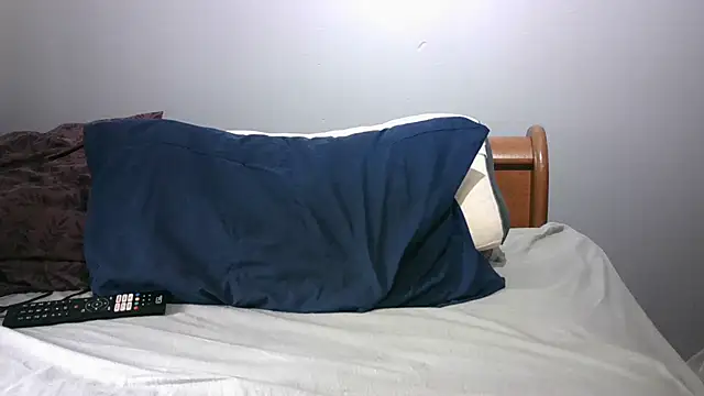 busty-bella1 online show from November 3, 11:58 am