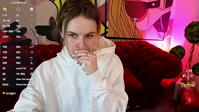 MaribelRiverr  online show from March 27, 8:26 am